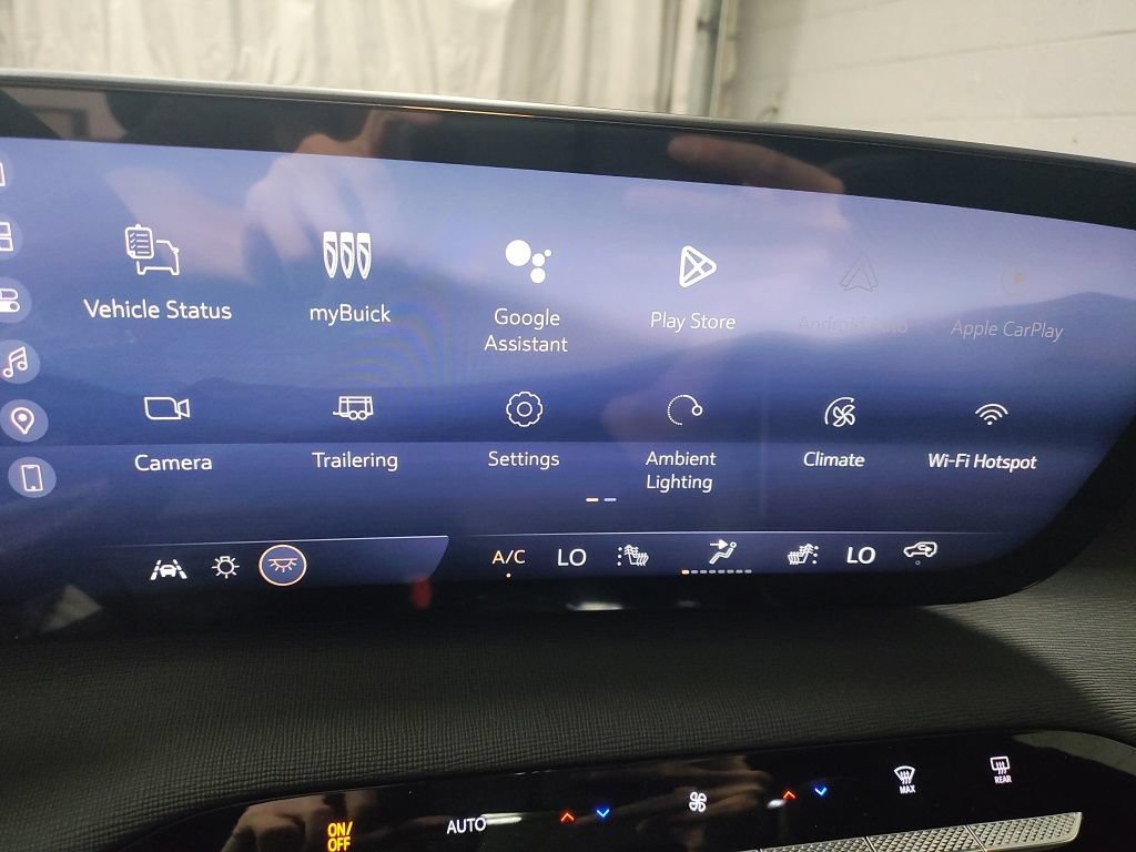 New 2026 Buick Enclave Sport Touring w/ Power Package FWD image 31