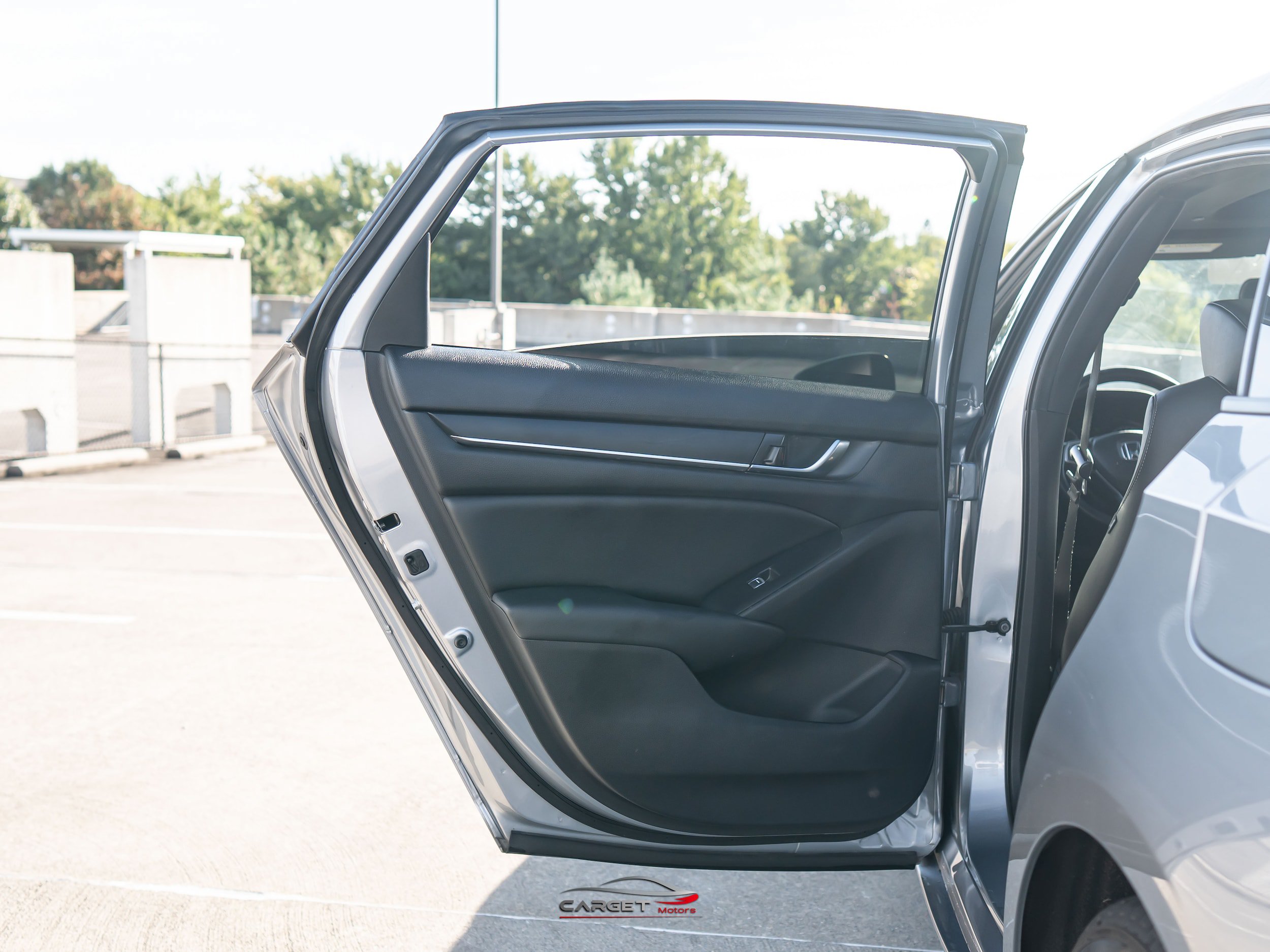 Used 2019 Honda Accord Sport image 38