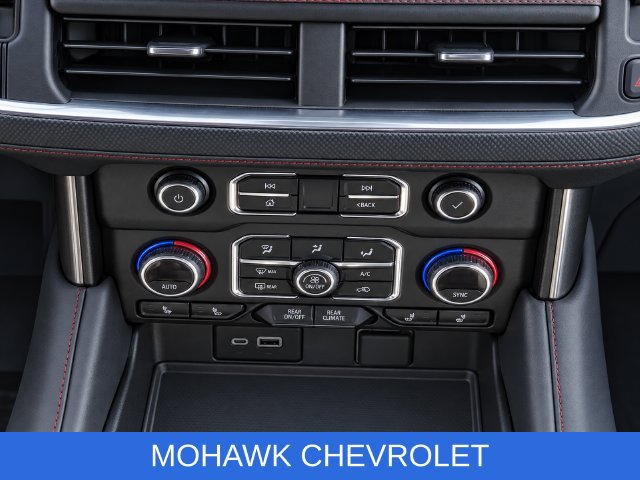 Used 2024 Chevrolet Suburban RST w/ Luxury Package AWD/4WD image 11