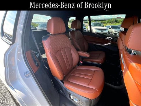 Used 2025 BMW X7 M60i w/ Executive Package AWD/4WD image 19