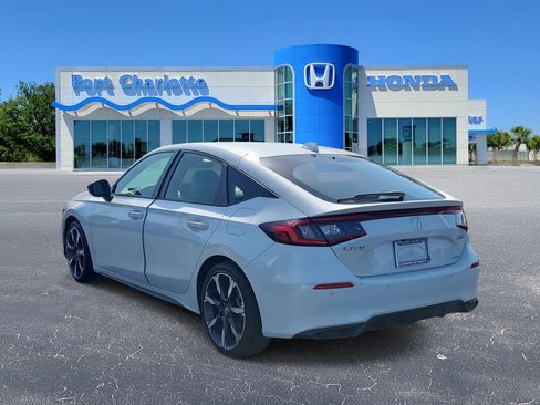 New 2025 Honda Civic Sport Touring image 5