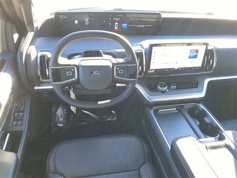 New 2026 Ford Expedition Tremor image 31