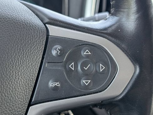 Used 2022 Chevrolet Colorado LT w/ LT Convenience Package RWD image 14