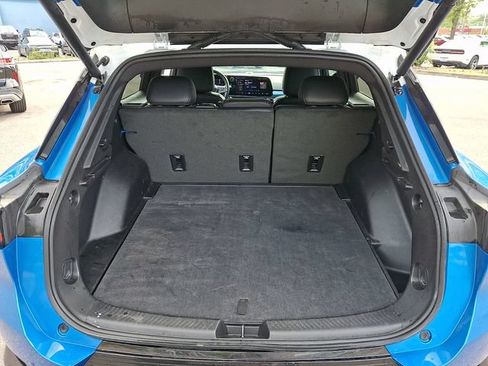 Used 2024 Chevrolet Equinox EV LT FWD image 29