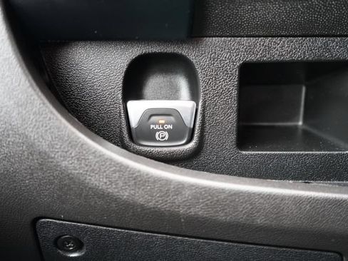 Used 2024 RAM ProMaster 2500 w/ Premium Convenience Group FWD image 24