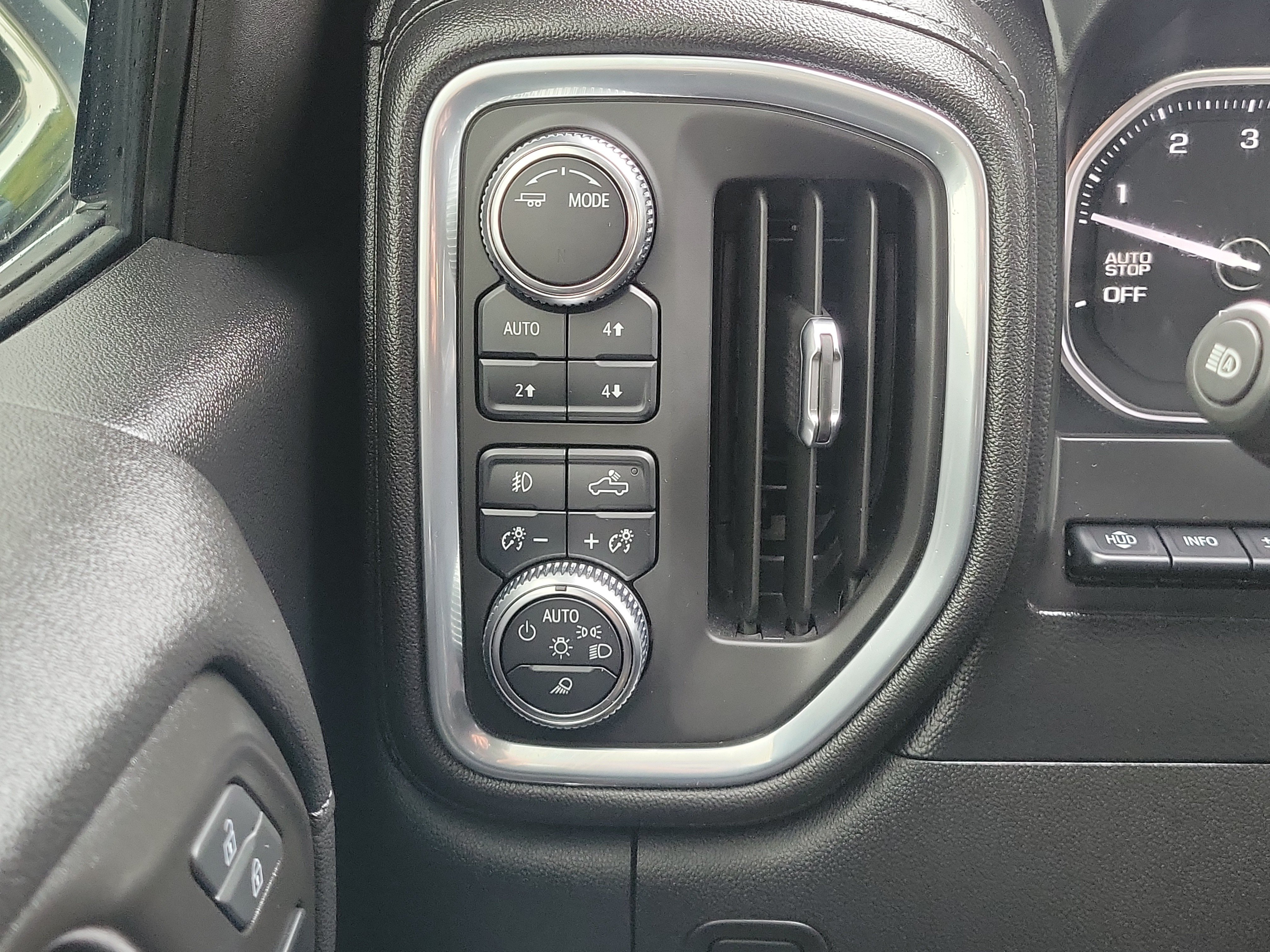 Used 2021 GMC Sierra 1500 Denali w/ Denali Ultimate Package AWD/4WD image 20