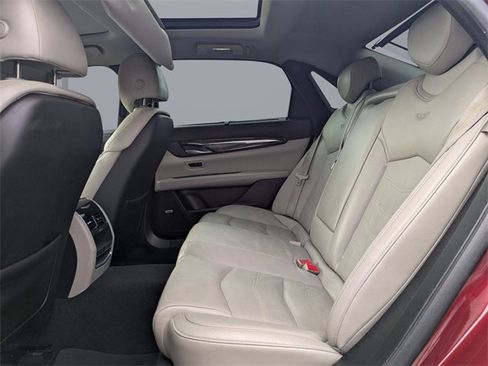 Used 2016 Cadillac CT6 Luxury image 12