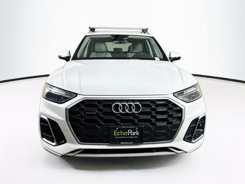 Used 2022 Audi Q5 e Premium AWD/4WD image 2