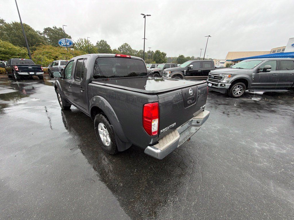 Used 2010 Nissan Frontier SE AWD/4WD image 17