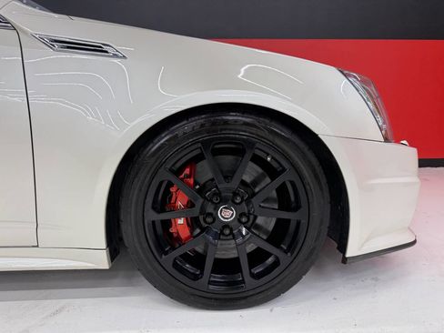 Used 2009 Cadillac CTS V image 34