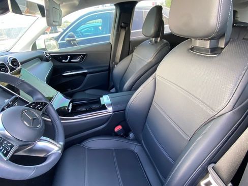 Certified 2025 Mercedes-Benz GLC 350e 4MATIC image 6