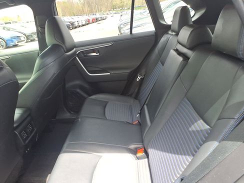 Used 2020 Toyota RAV4 XSE AWD/4WD image 8