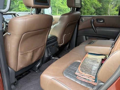 Used 2018 Nissan Armada Platinum w/ Cargo Package AWD/4WD image 10