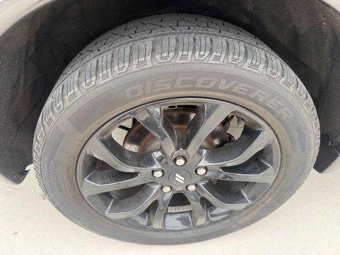 Used 2019 Dodge Durango GT AWD/4WD image 11