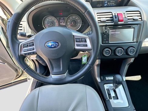 Used 2014 Subaru Forester 2.5i Limited AWD/4WD image 13