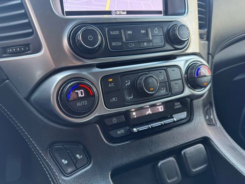 Used 2019 Chevrolet Tahoe LT w/ Texas Edition Package image 41