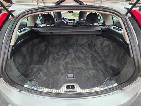 Used 2015 Volvo V60 T5 Premier image 50