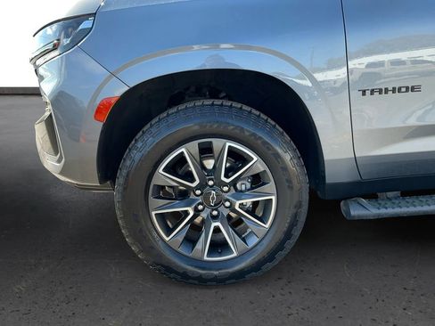Used 2021 Chevrolet Tahoe Z71 w/ Luxury Package image 13