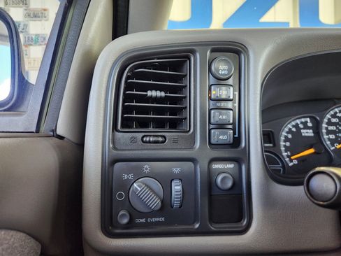 Used 2000 Chevrolet Silverado 1500 LS AWD/4WD image 14
