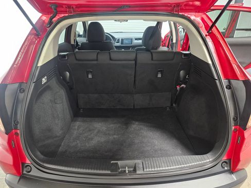 Used 2018 Honda HR-V EX image 17