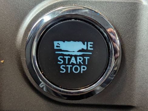 Certified 2024 Ford F150 XLT w/ Equipment Group 303A High image 31