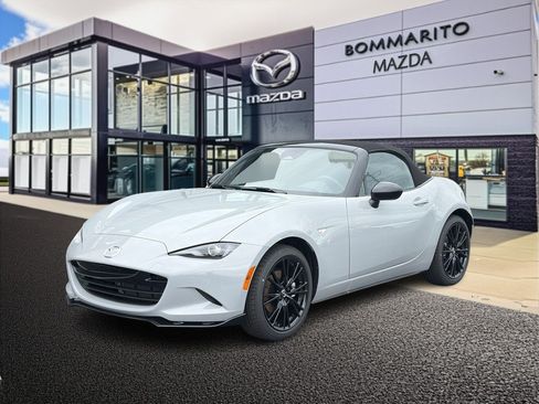 New 2026 MAZDA MX-5 Miata Club RWD image 1