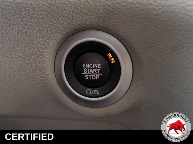 Used 2023 Chrysler Pacifica Limited FWD image 39