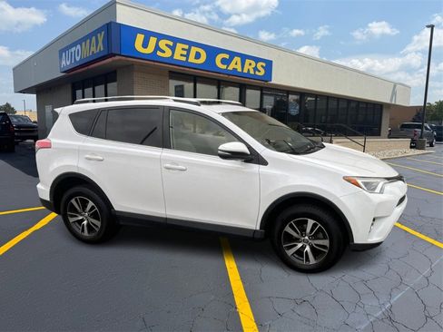 Used 2016 Toyota RAV4 XLE image 4