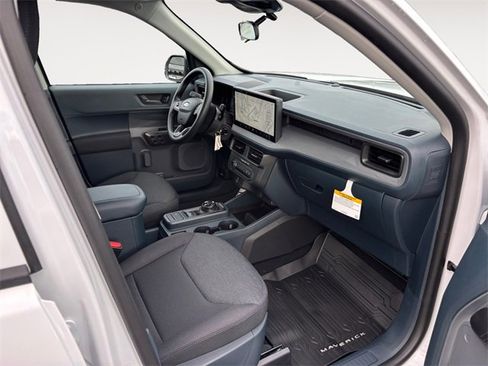 New 2025 Ford Maverick XL w/ Equipment Group 101A image 10