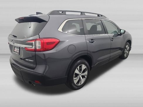 Used 2025 Subaru Ascent Premium AWD/4WD image 4