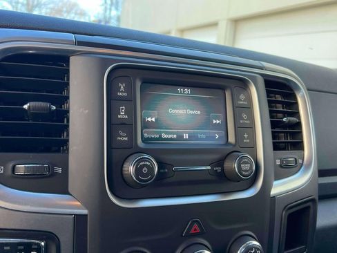 Used 2024 RAM 1500 Classic SLT AWD/4WD image 25