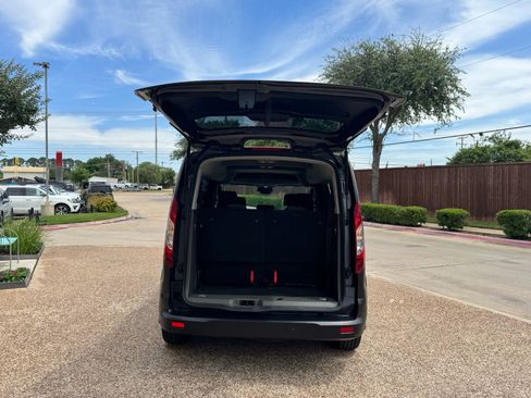 Used 2020 Ford Transit Connect XL FWD image 13