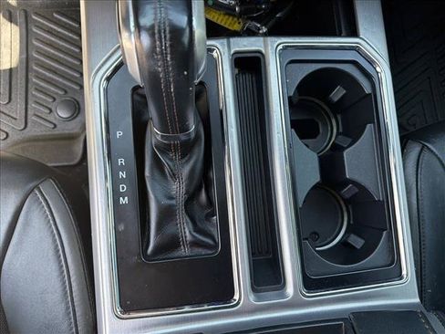 Used 2019 Ford F150 Platinum RWD image 16