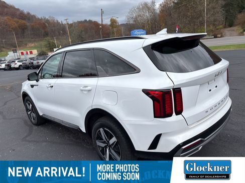 Used 2022 Kia Sorento S image 5