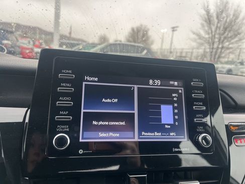 Used 2024 Toyota Camry LE image 25