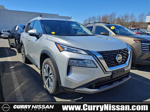 Certified 2021 Nissan Rogue SV w/ Premium Package image 1