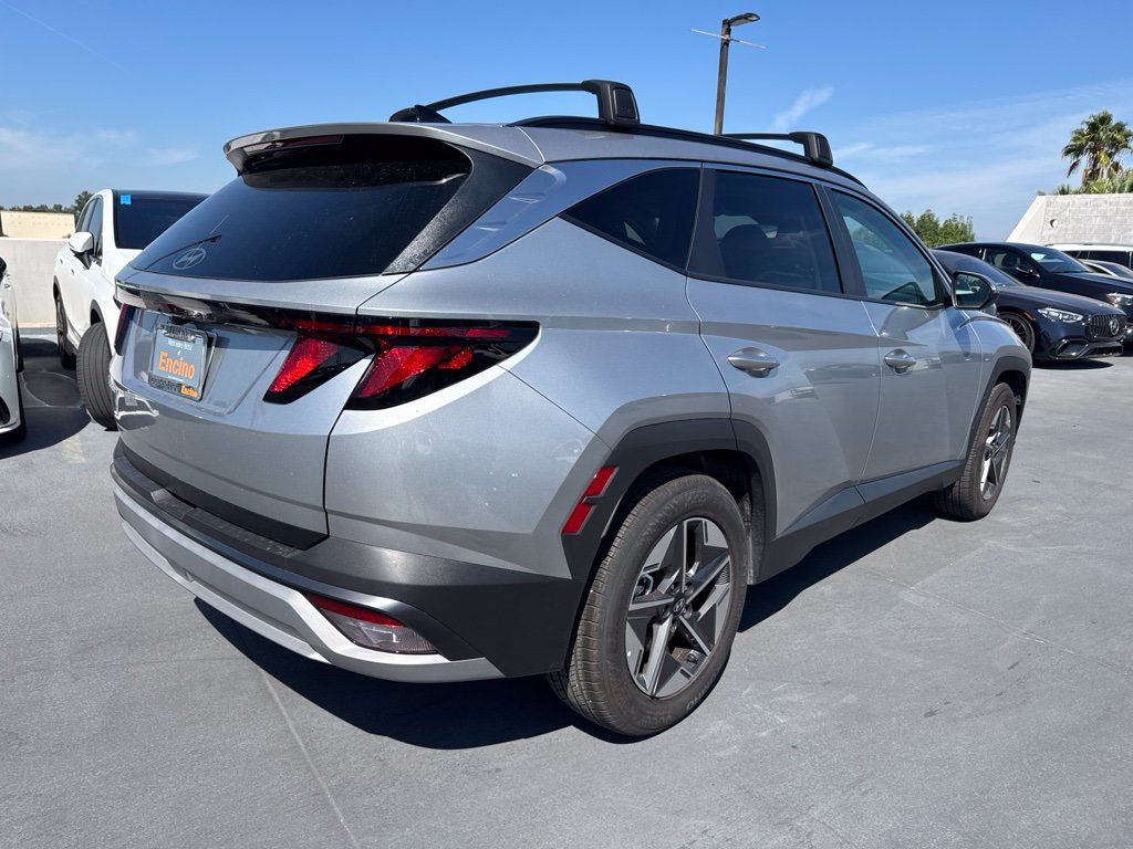 Used 2025 Hyundai Tucson SEL FWD image 5