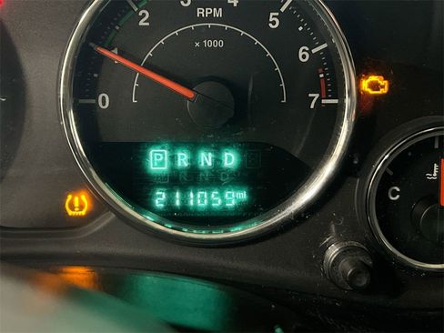 Used 2015 Jeep Wrangler Unlimited Sport w/ Quick Order Package 24S image 13