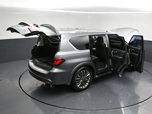 Used 2018 INFINITI QX80 4WD w/ Deluxe Technology Package image 37