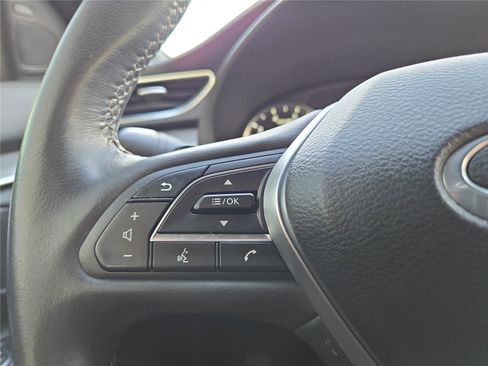 Used 2022 INFINITI QX50 Luxe w/ Appearance Package image 15