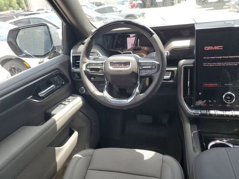 New 2026 GMC Yukon XL Elevation AWD/4WD image 13