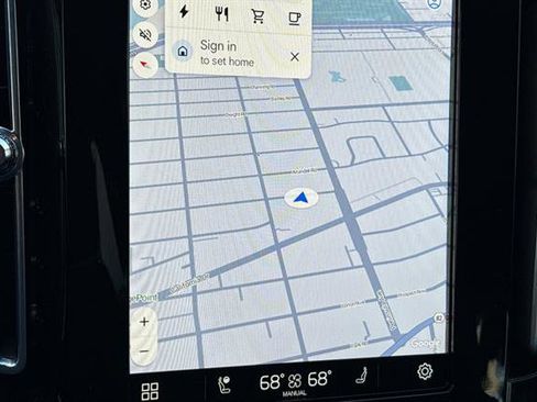 Used 2021 Volvo XC40 P8 Recharge w/ Advanced Package image 22