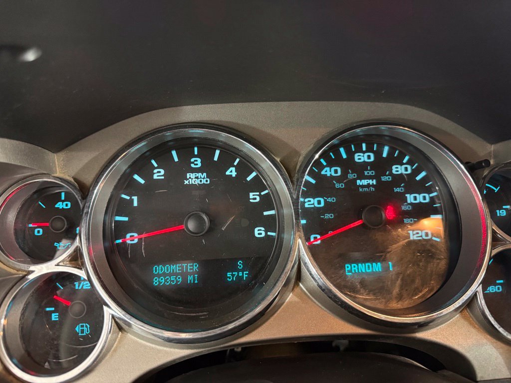 Used 2013 Chevrolet Silverado 3500 LT w/ Interior Plus Package AWD/4WD image 12