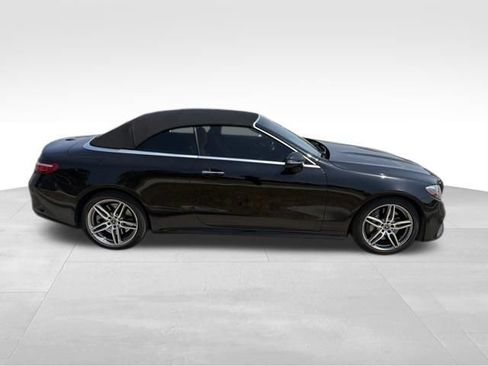 Used 2019 Mercedes-Benz E 450 4MATIC Cabriolet image 2