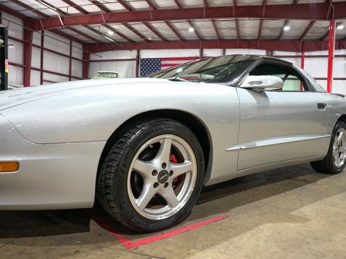Used 1996 Pontiac Firebird Formula image 30