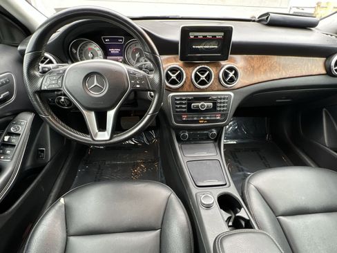 Used 2015 Mercedes-Benz GLA 250 image 24