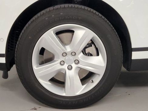 Used 2026 Land Rover Range Rover Velar S image 8