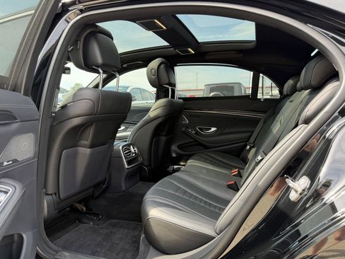 Used 2020 Mercedes-Benz S 560 Sedan image 15