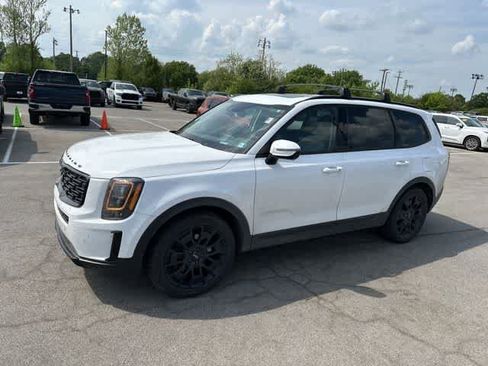 Used 2022 Kia Telluride SX w/ SX Prestige Package AWD/4WD image 13