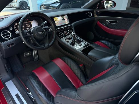 Used 2020 Bentley Continental GT V8 AWD/4WD image 26